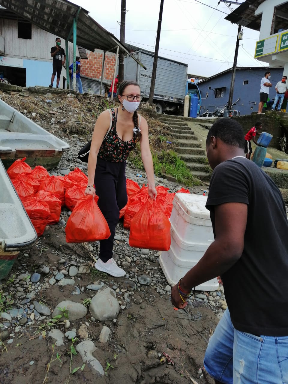 Apoyando a las comunidades en la pandemia